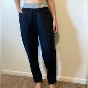 Nike Yoga Sweatpants